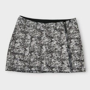SmartWool Smartloft Corbet 120 Printed Skirt M Black White Floral Print Zip EUC